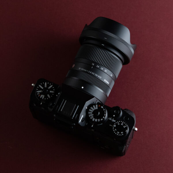 Jak na zdjęciach prezentuje się premierowy obiektyw Sigma C 18-50mm F2.8 DC DN w mocowaniu Fujifilm X?