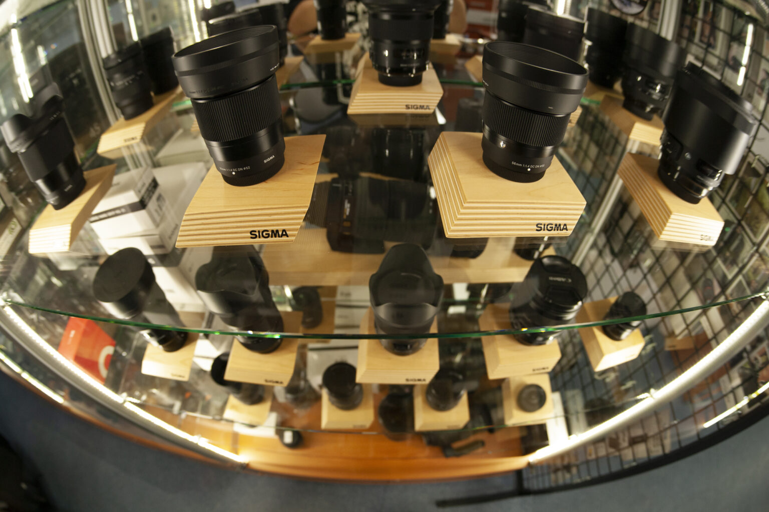TTArtisan 11mm F2.8 w mocowaniu Canon EF przestrzelany na Canon EOS 1Ds Mark III - zdjęcia przykładowe