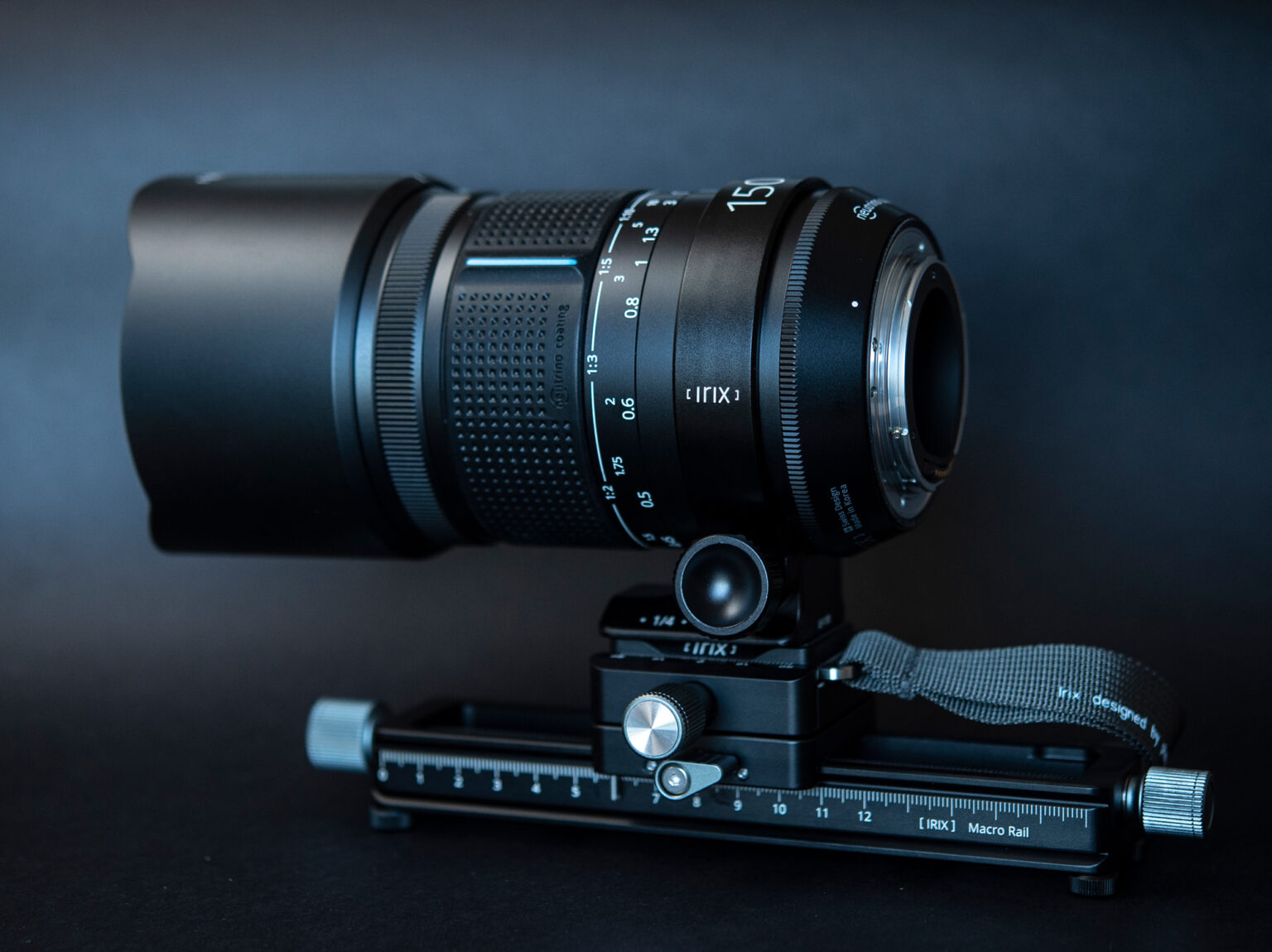 Obiektyw IRIX 150mm F2.8 Macro 1:1 (Canon EF i Nikon F) z szyną IRIX macro 180mm