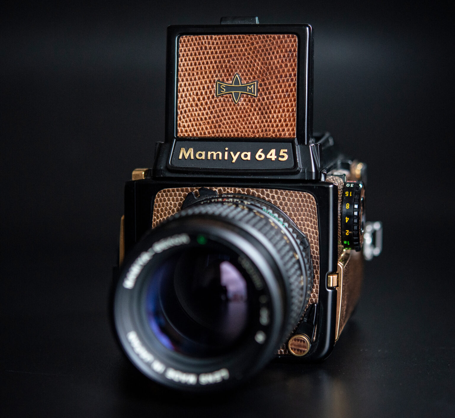 Mamiya 645 1000S Gold Lizard
