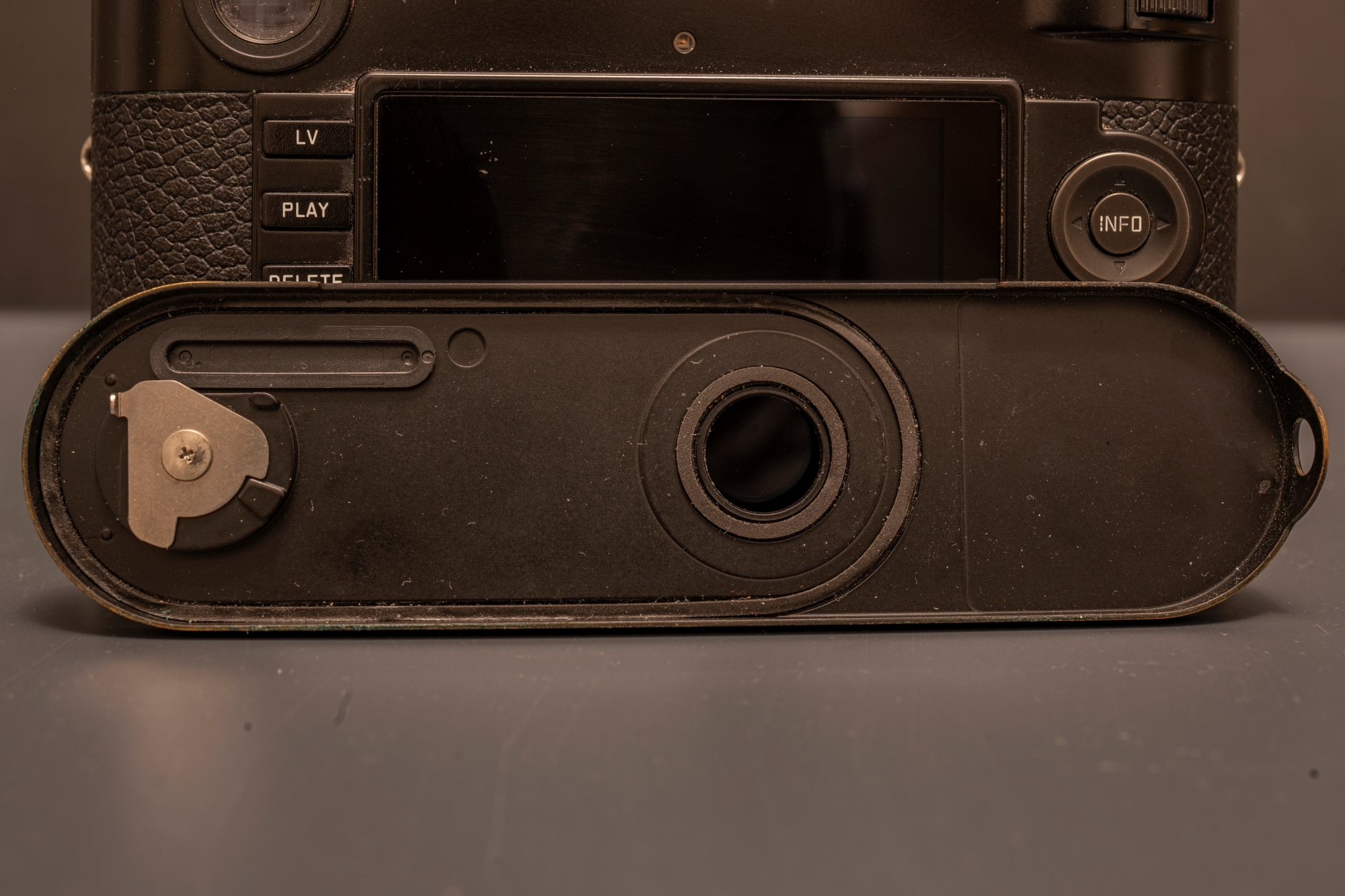 Leica M P Typ 240 Bottom Cover No Magnet