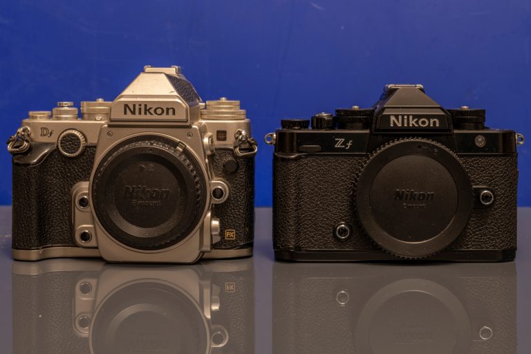 Lustrzanka cyfrowa kontra bezlusterkowiec Nikon Zf Nikon Df 2