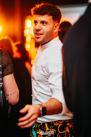 20241223114656_20241222_HotelCostez_51.png