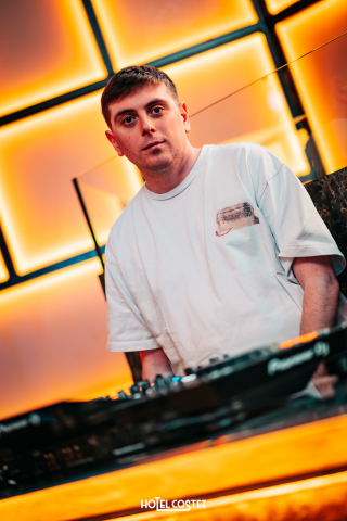 20250407093937_20250404_HotelCostez_1.png