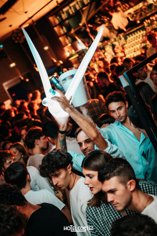 Friday ENCORE al Hotel Costez, foto 52 di 100