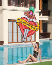 Floating Lounge - Tattoo
