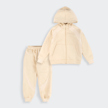 Дитячий спортивний костюм Bembi Autumn 2025 7 - 11 років Трикотаж шардон Молочний КС843 146