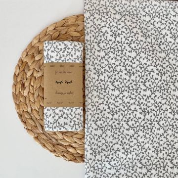 Муслиновая пеленка для детей Маленькая Соня Плющ Белый/Серый 80х100 см 4666159