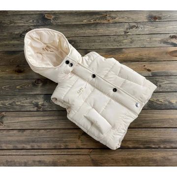 Демісезонна жилетка дитяча Gold Baby Канада 1,5-6 років Кремовий Б86-134 116