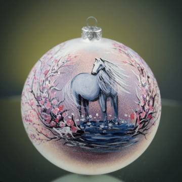 Новогодний шар на елку Rizdviani Istorii Символ года 2026 Східний вітер Розовый 12 см 4820001168105