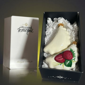 Елочная игрушка набор 2 шт Rizdviani Istorii Украинские истории Вареники з полуницею 8 см 4820001248654