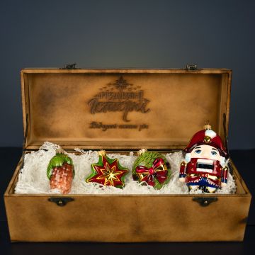 Ялинкова іграшка набір 4 шт Rizdviani Istorii Ялинковий Зелений/Червоний 13,5 см, 10 см, 8 см, 8 см 4820001154214