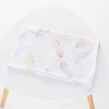 Муслиновая пеленка для детей ELA Textile&Toys Перышки Муслин Белый/Желтый/Голубой 100х80 см MD002FT