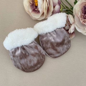 Рукавиці дитячі BetiS Оксамит 0 - 18 міс Оксамит/Махра Кавовий 27686310 56-38