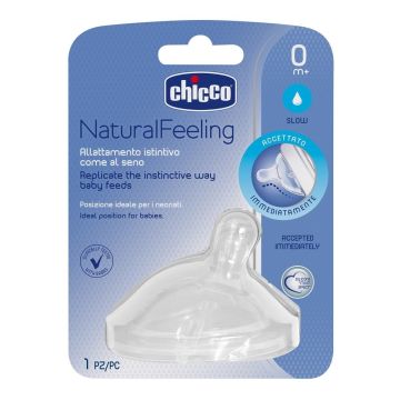 Соска силіконова Natural Feeling нормальний потік 0m+ Chicco 1 шт.