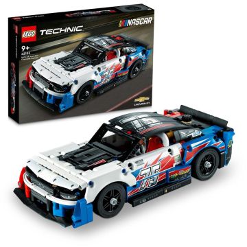 Конструктор LEGO Technic NASCAR Next Gen Chevrolet Camaro ZL1 42153