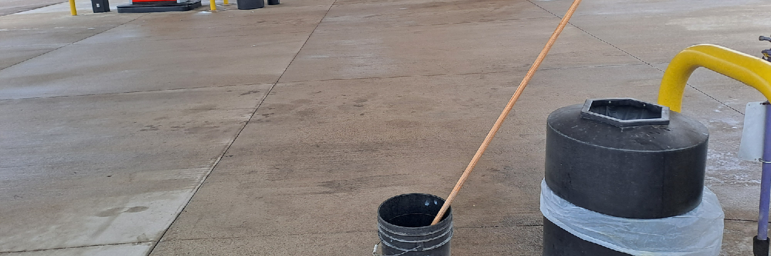 dendari's profile header