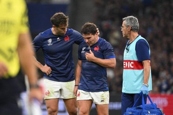 [Coupe du Monde de Rugby - XV de France] Fracture pour Antoine Dupont dont la présence en phases finales n'est pas encore écartée