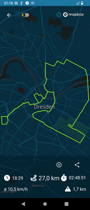 Eine grüne Linie auf einem dunkelblauen Stadtplan von Dresden zeigt die Route der gefahrenen Strecke zur Radnacht.