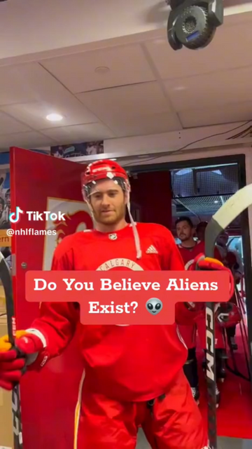 Flames players were asked if they believe aliens are real 👽