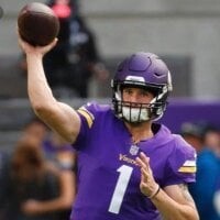 [Kyle Sloter] Disclaimer: For my next video I fully intended on breaking down Justin Fields and the #Bears and blaming Fields for the horrendous outing I watched unfold on my TV. After watching the film... (full tweet in post)