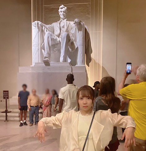 Kanna imitating Lincoln at the Lincoln Memorial.