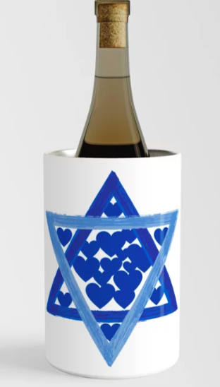 A Jewish star with 18 different sized hearts inside is shown on a wine chiller.