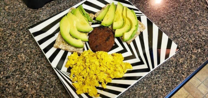 Sunday Post-Workout Brunch. 441 Calories, 31 Grams of Protein