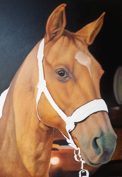 the flesh of the horse is painted, the bridle thing in its mouth isnt yet
