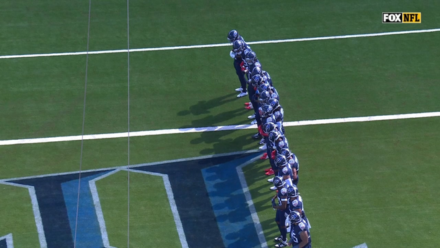[Highlight] Titans' defense does a drumline celebration after forcing a turnover