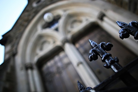 A large church window in bokeh and iron fence in focus
Glenferrie Rd Hawthorn Melbourne