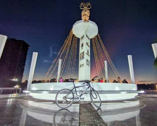 My bike with the fountain on the background