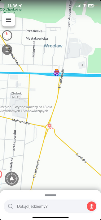 Screenshot z aplikacji Waze (nawigacja) z widocznym, nowootwartym odcinkiem obwodnicy Leśnicy - ul. 11 Listopada we Wrocławiu.