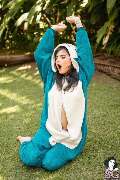 Alt model Miacherry posing for the Suicide Girls photo set "You Got the Poke Flute"