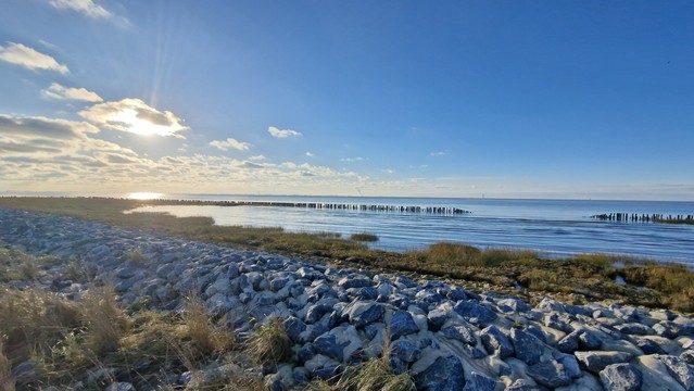 Nordsee mit Wintersonne