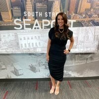 [Cronin] ROI on the DJ Moore investment: Justin Fields has a 98.7 QBR targeting DJ Moore this season, the highest mark of any QB-receiver duo with 50 targets this season (out of 66 QB-receiver combos)