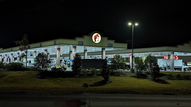 A view of the Buc-ee's gas station outside at night.