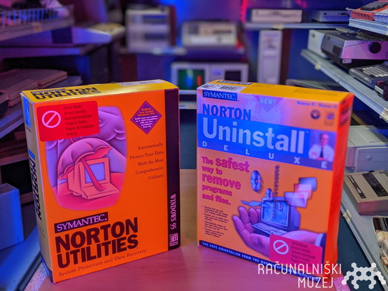 Norton Utilities and Norton Uninstall Deluxe boxes