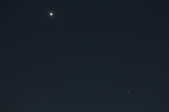 Planet Venus dot at left top edge. Star Spica dot at bottom right.