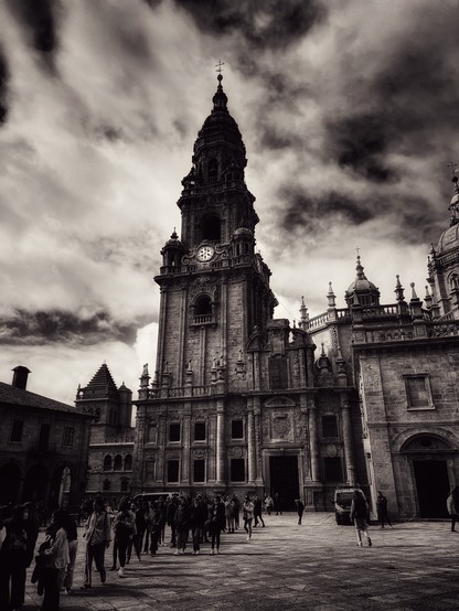 Catedral de Santiago de Compostela desde la Plaza de Quintana