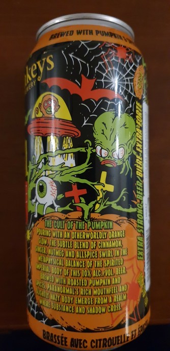 Dose Flying Monkeys "Paranormal" Imperial Pumpkin Ale Seitenansicht.  "The cult of the pumpkin"