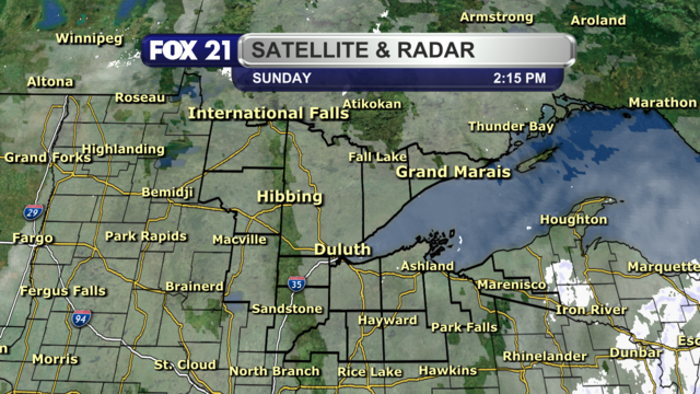 The satellite and radar over the Northland at 2:15 p.m. on Sunday, December 3, 2023 shows mostly cloudy skies across the region.  There are some flurries, but they are not being picked up by the radar.