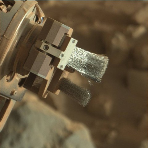 Rover: Curiosity

Earth date: 2023-08-22

Sol: 3926