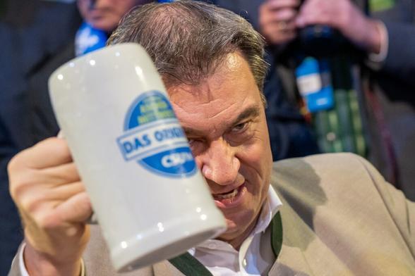 Warum hasst Ministerpräsident von Bayern die Kifferinnen so sehr, dass er sie aus Bayern rausjagen will?