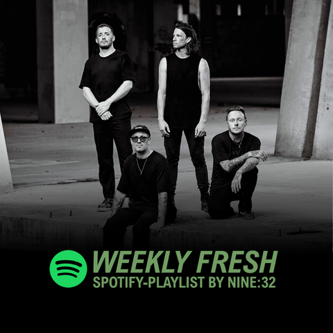 Bandfoto van Architects met de tekst 'Weekly Fresh, Spotify-playlist by NINE:32'.