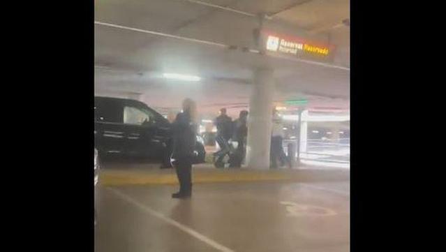 Élite Taxi denuncia un grup de conductors de VTC per apallissar dos taxistes a l'aeroport del Prat (Élite Taxi)
