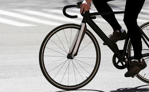 Japan cracks down on cellphone use, being intoxicated while cycling