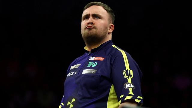 Darts: Pleite für Luke Littler nach Gigi D'Agostino – Premier League in Berlin | Sport