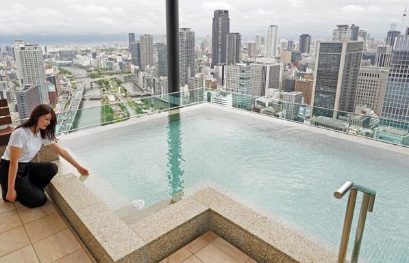 Infinity Onsen 001