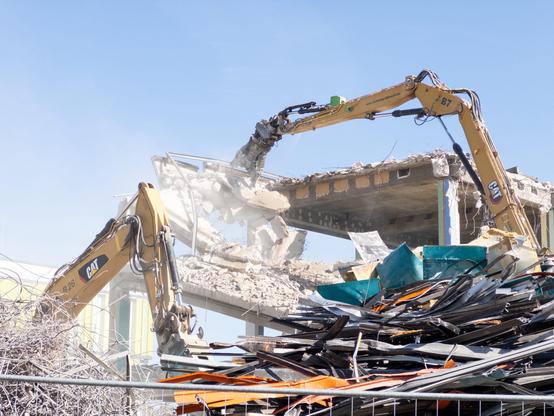 Foto: Knabbernde Bagger